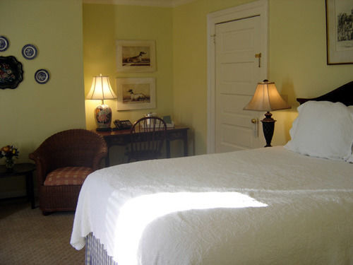 Carriage House Inn Aiken Exteriör bild